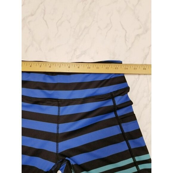 Belcorva Cropped Leggings size medium  workout athleisure yoga running nwot - Picture 6 of 13